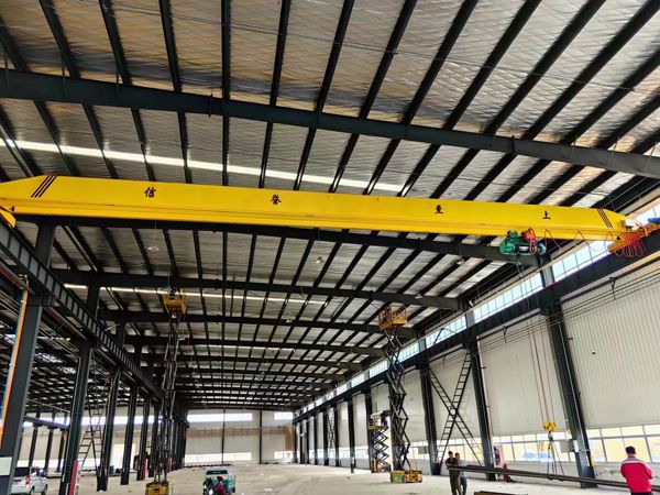 單梁起重機(jī)